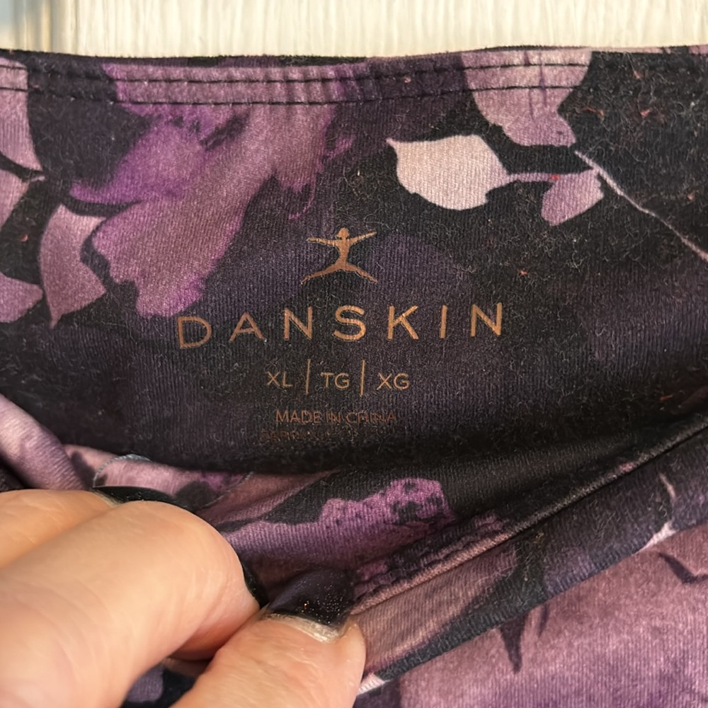 Danskin Purple Floral Leggings - Picture 2 of 4